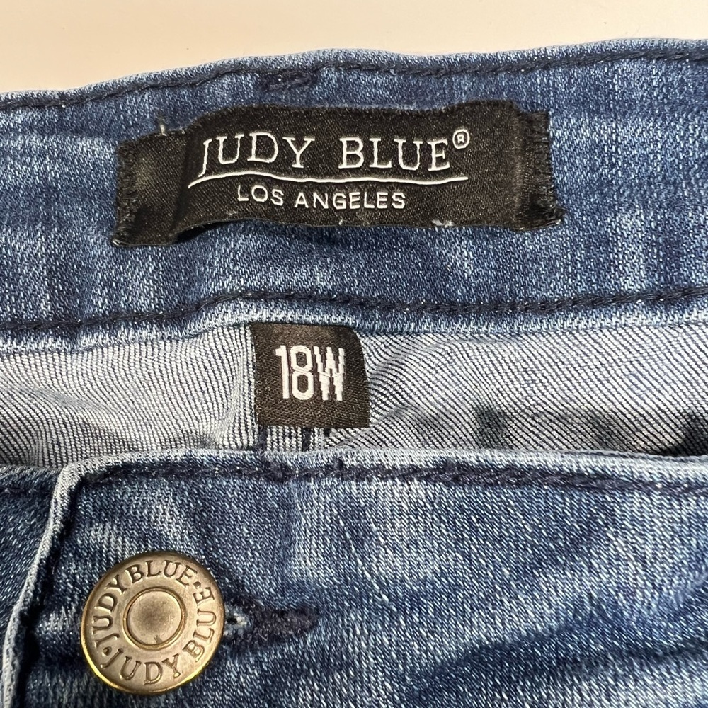 Judy Blue Ankle Jeans Womens size 18W Stretch Blue Denim High Rise Trendy Fit - Picture 8 of 10